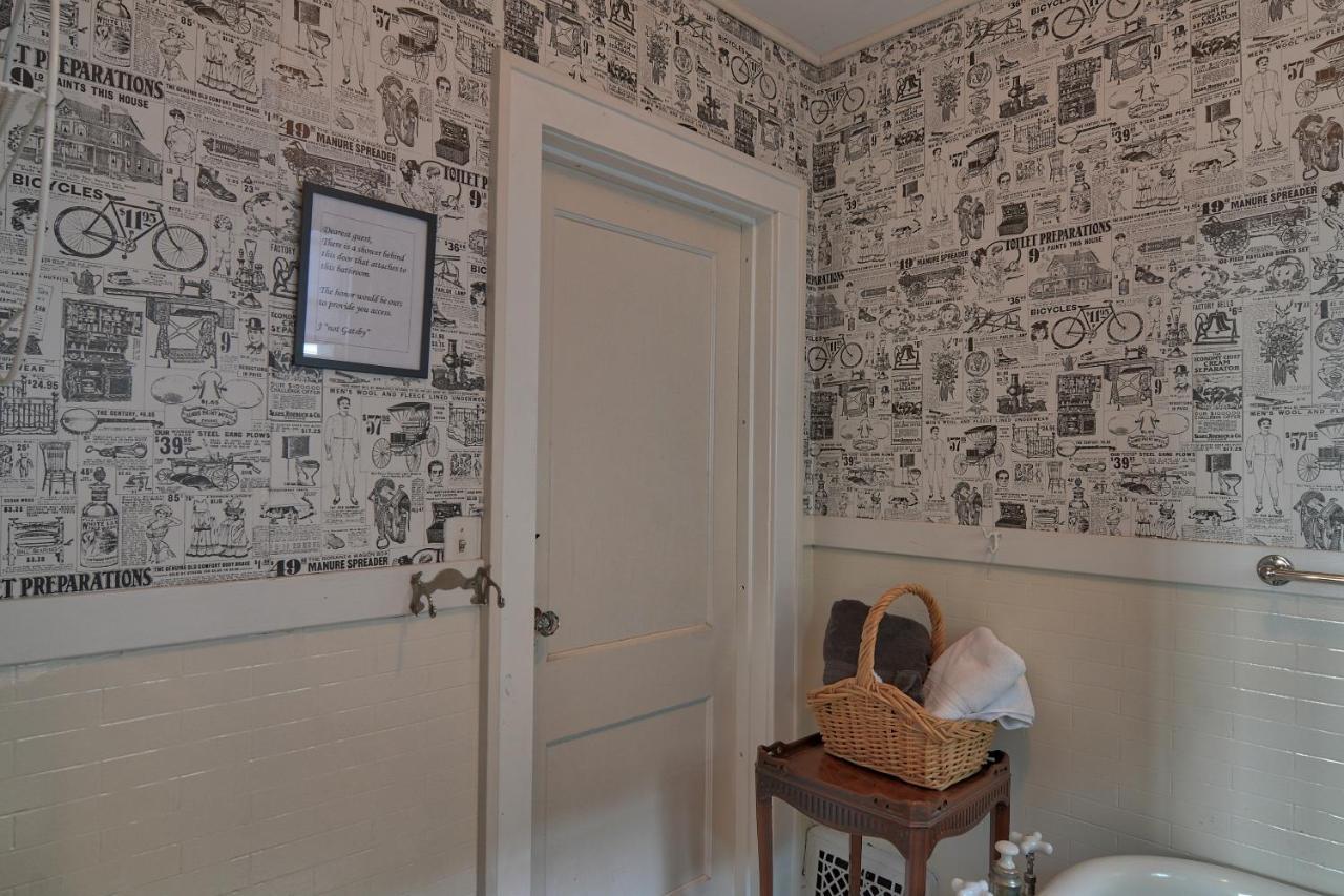 Charlevoix House Bed & Breakfast エクステリア 写真