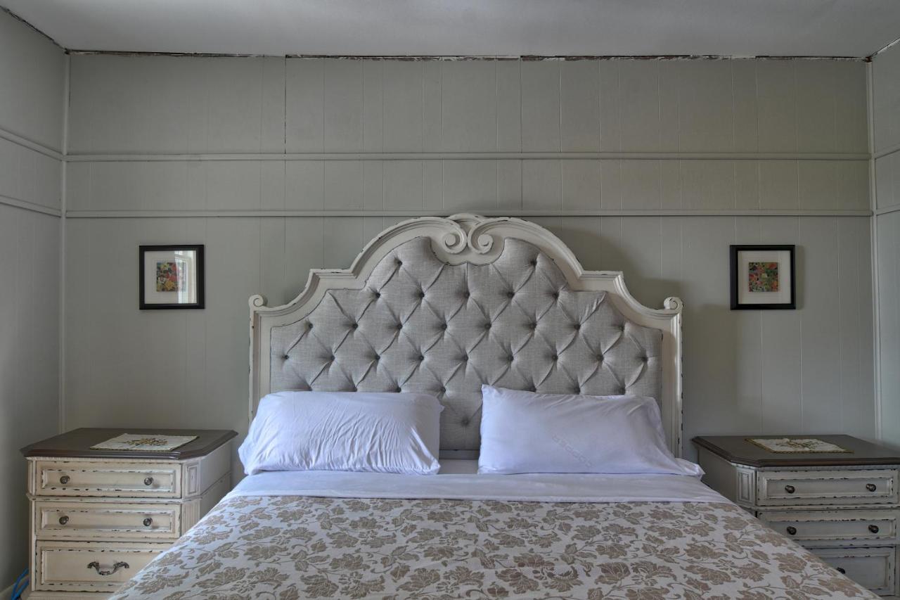 Charlevoix House Bed & Breakfast エクステリア 写真